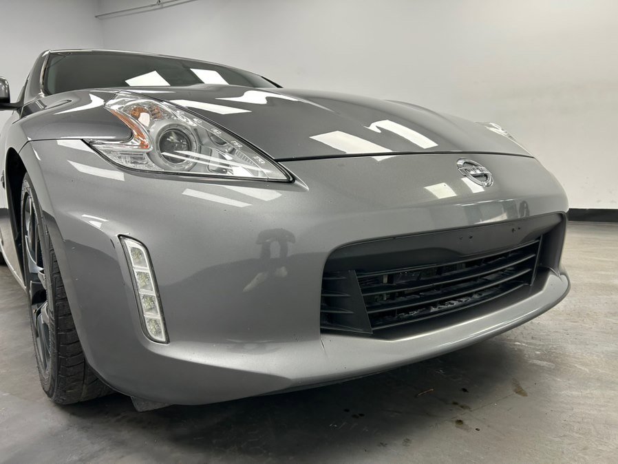 Used 2016 Nissan 370Z Touring Sport image 15