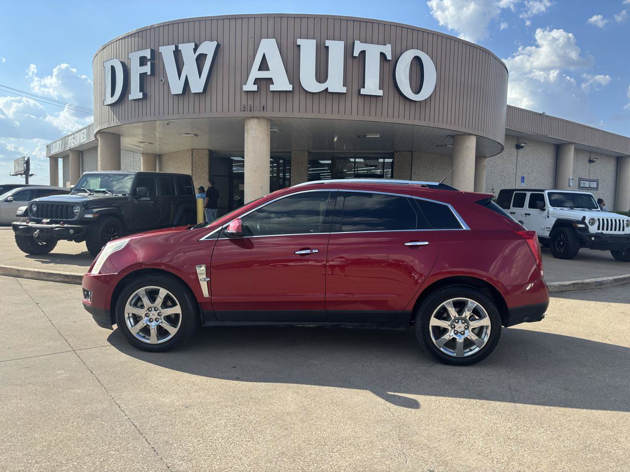 Used 2010 Cadillac SRX Premium FWD image 1