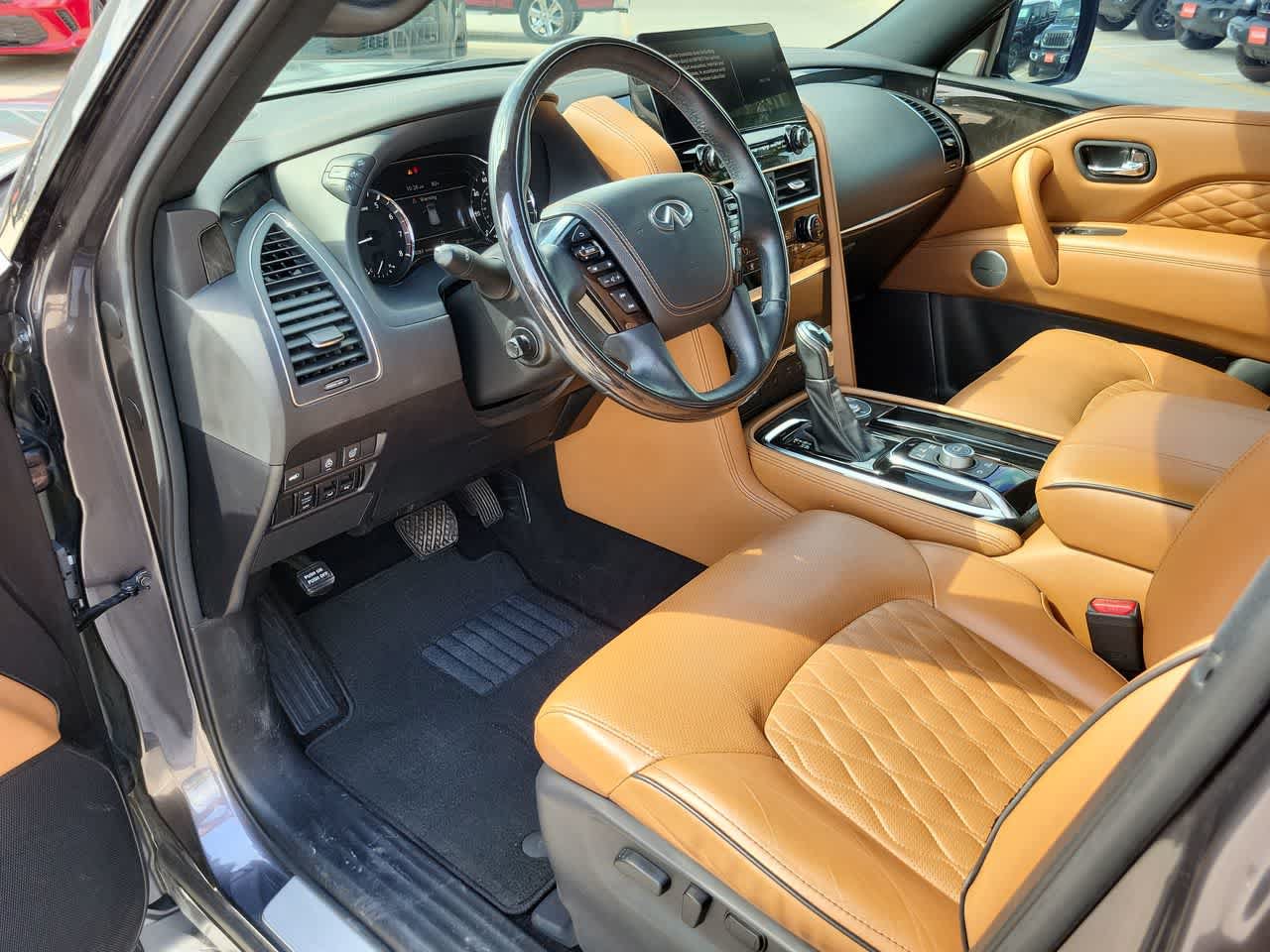 Used 2023 INFINITI QX80 Sensory w/ Cargo Package RWD image 10