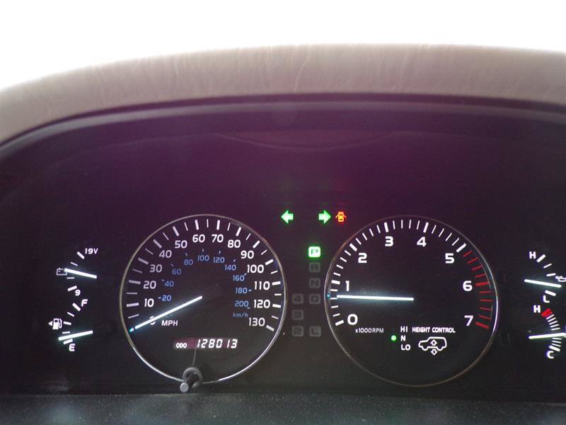 Used 2003 Lexus LX 470 4WD image 37