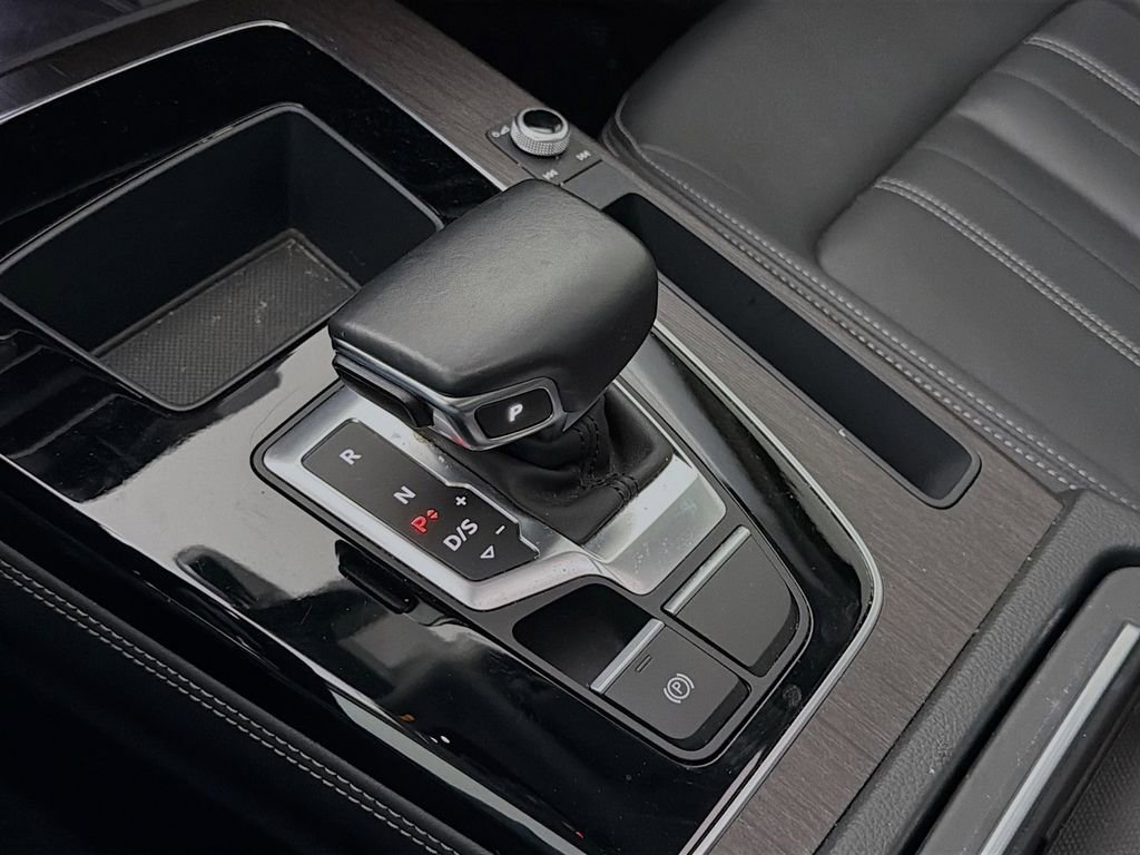 Used 2022 Audi Q5 2.0T Premium Plus w/ Premium Plus Package image 21