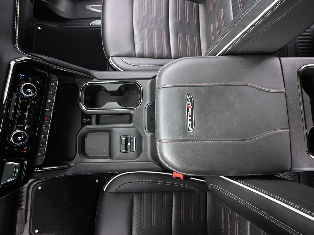 Used 2024 GMC Sierra 2500 AT4X image 36