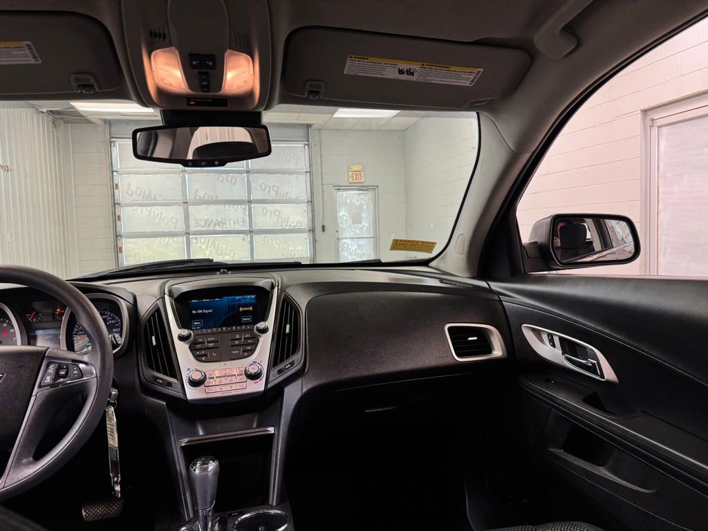 Used 2016 Chevrolet Equinox LS AWD/4WD image 20