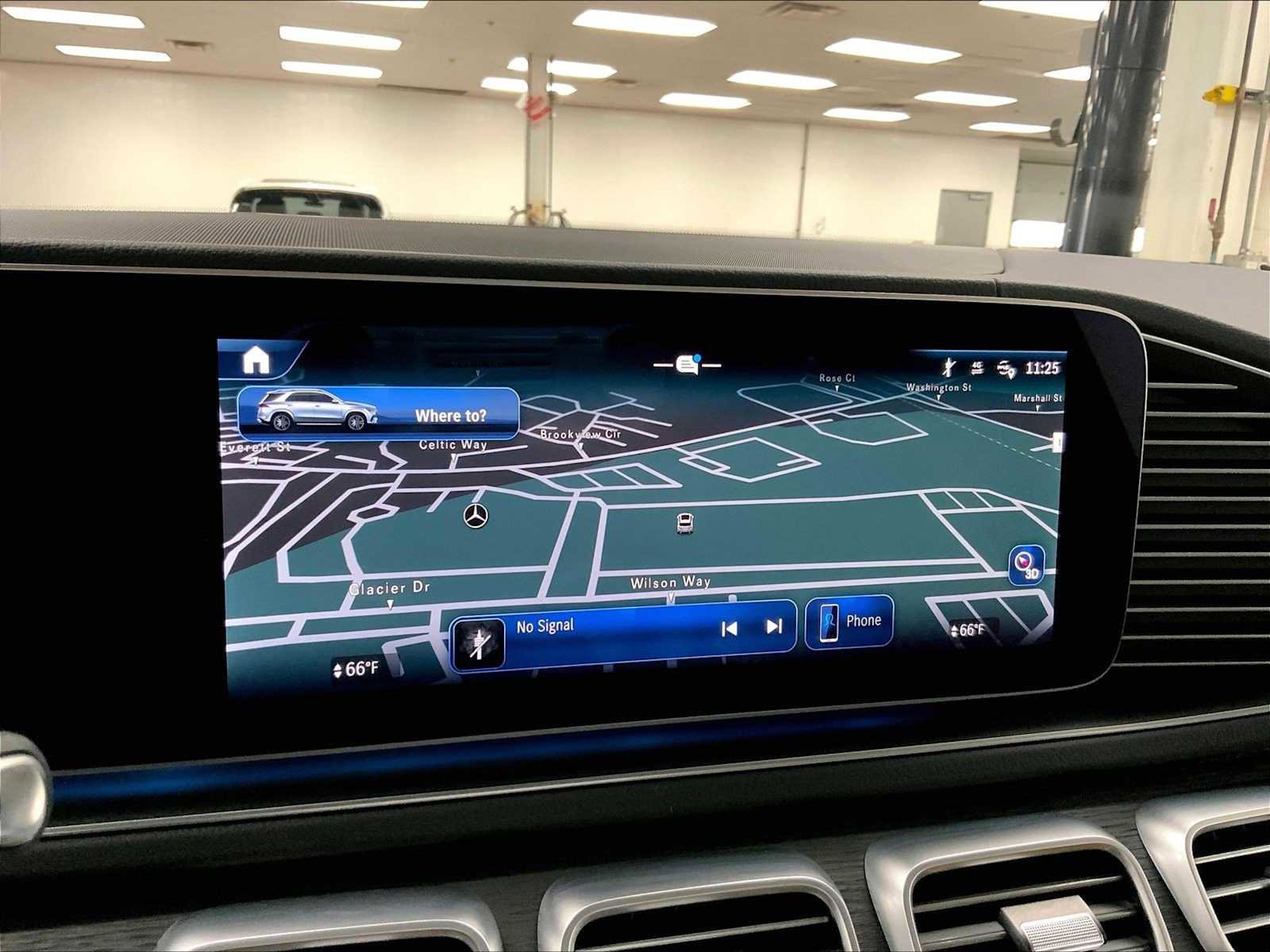 Used 2025 Mercedes-Benz GLE 450 4MATIC image 37