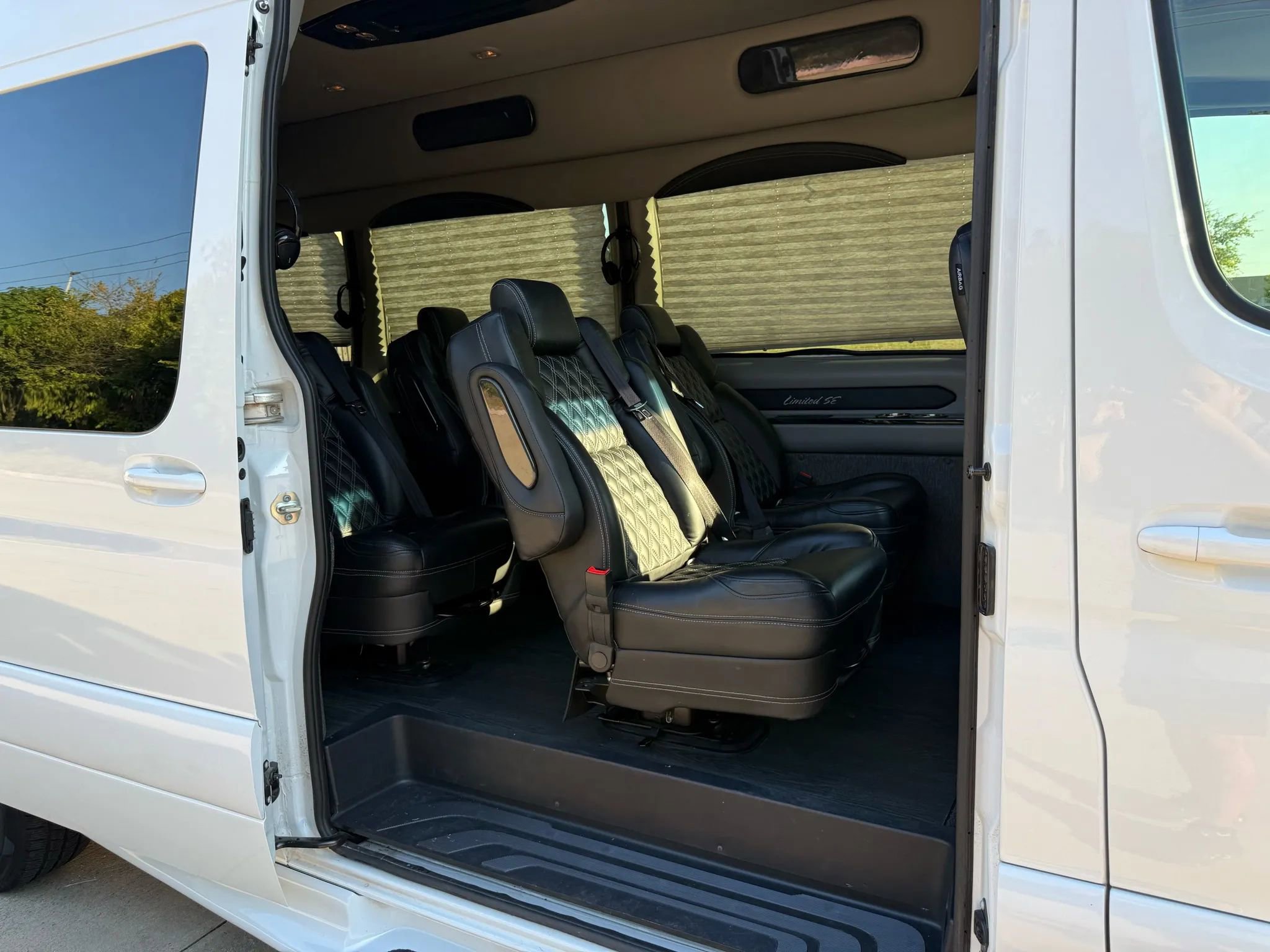 Used 2023 Mercedes-Benz Sprinter 2500 image 12