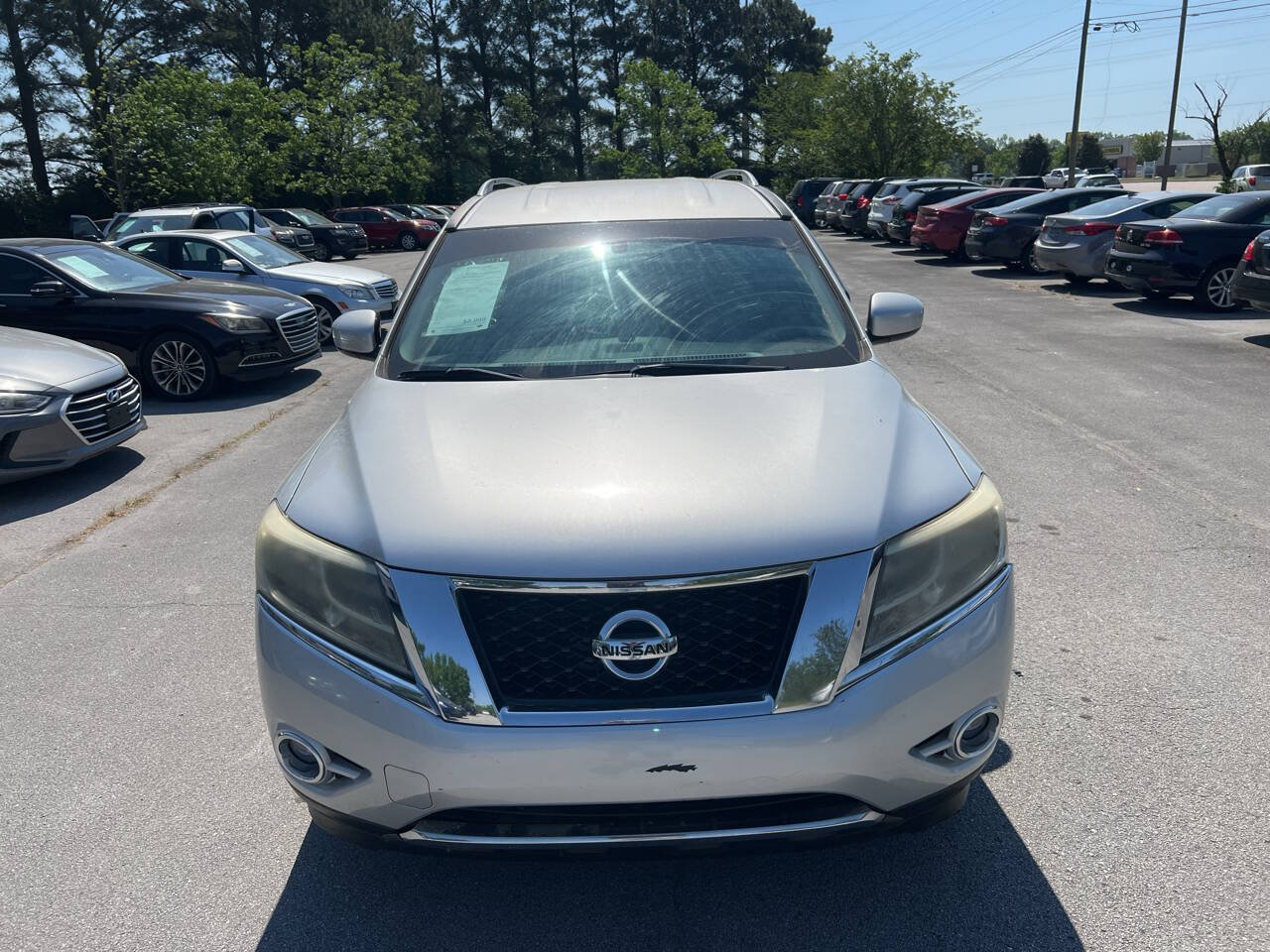 Used 2015 Nissan Pathfinder SV AWD/4WD image 3