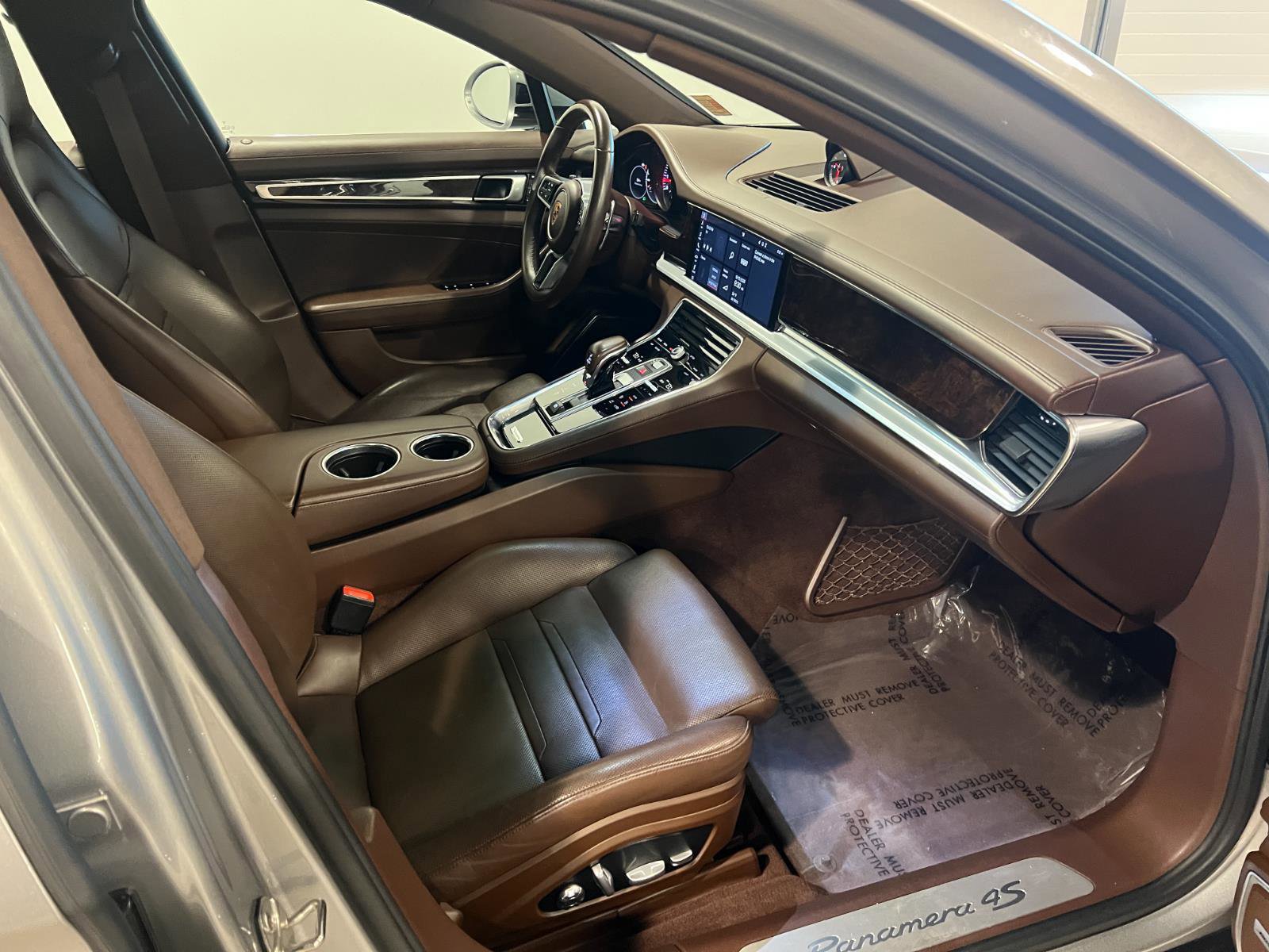 Used 2020 Porsche Panamera 4S image 42