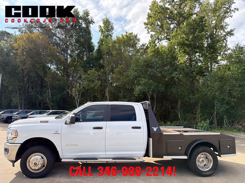 Used 2023 RAM 3500 Big Horn w/ Level 1 Equipment Group AWD/4WD image 2