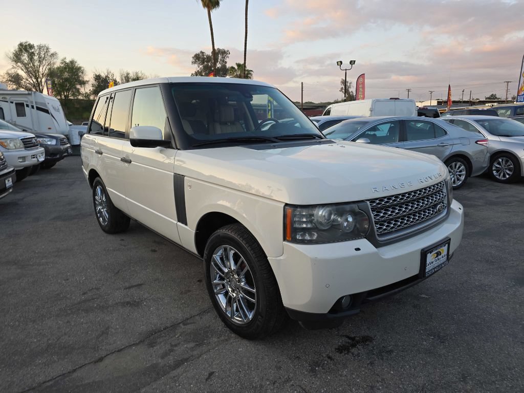 Used 2010 Land Rover Range Rover HSE LUX AWD/4WD image 4