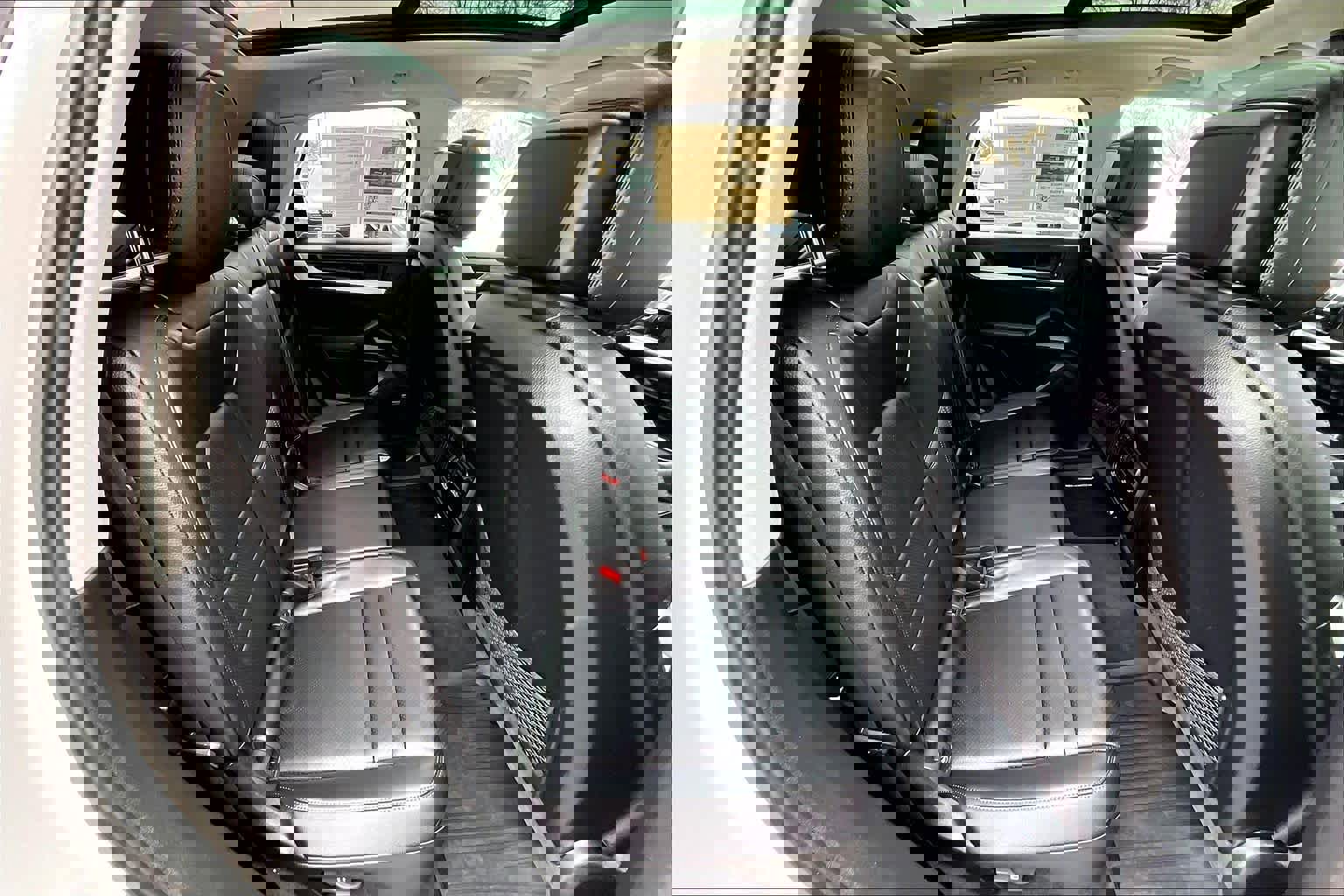 Used 2024 Porsche Cayenne image 19