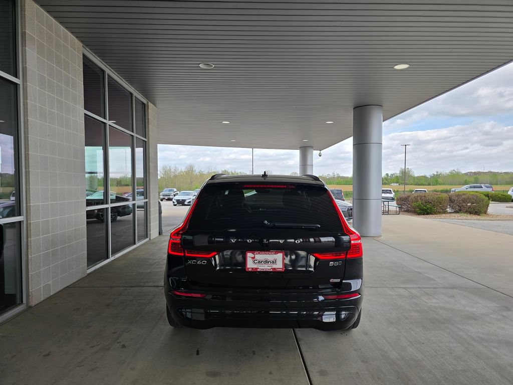 Used 2023 Volvo XC60 B5 Core AWD/4WD image 7