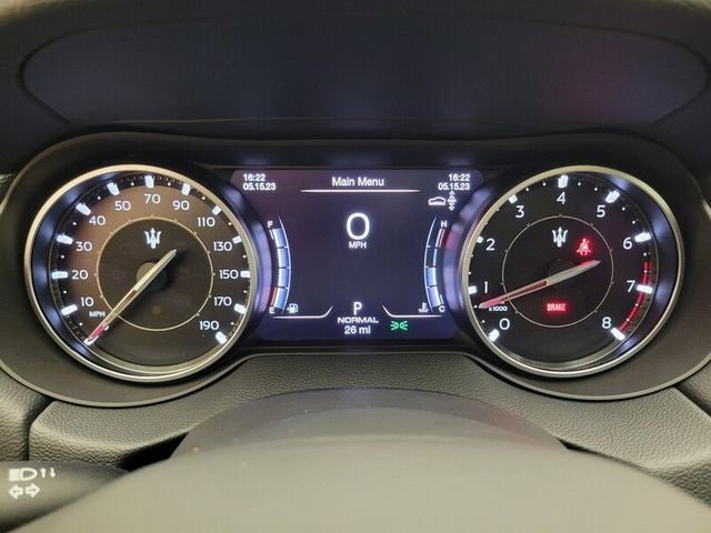 Used 2023 Maserati Levante GT image 26