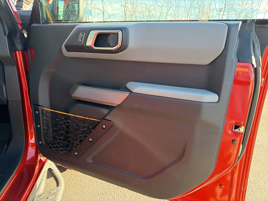 Used 2022 Ford Bronco Badlands image 26