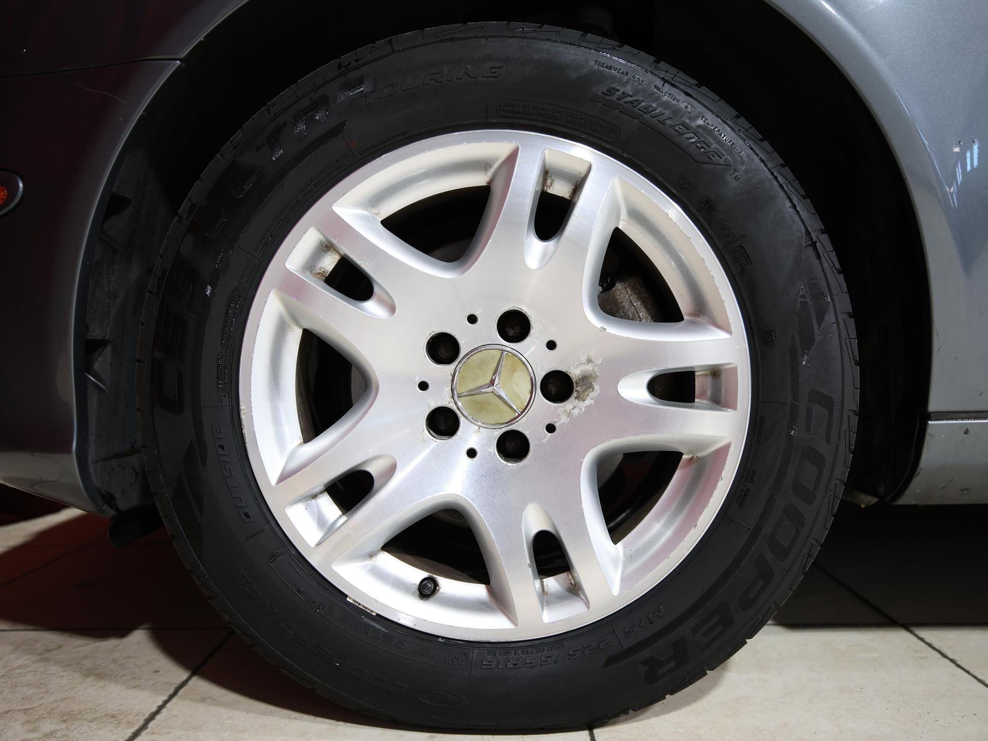 Used 2005 Mercedes-Benz E 320 Wagon image 7