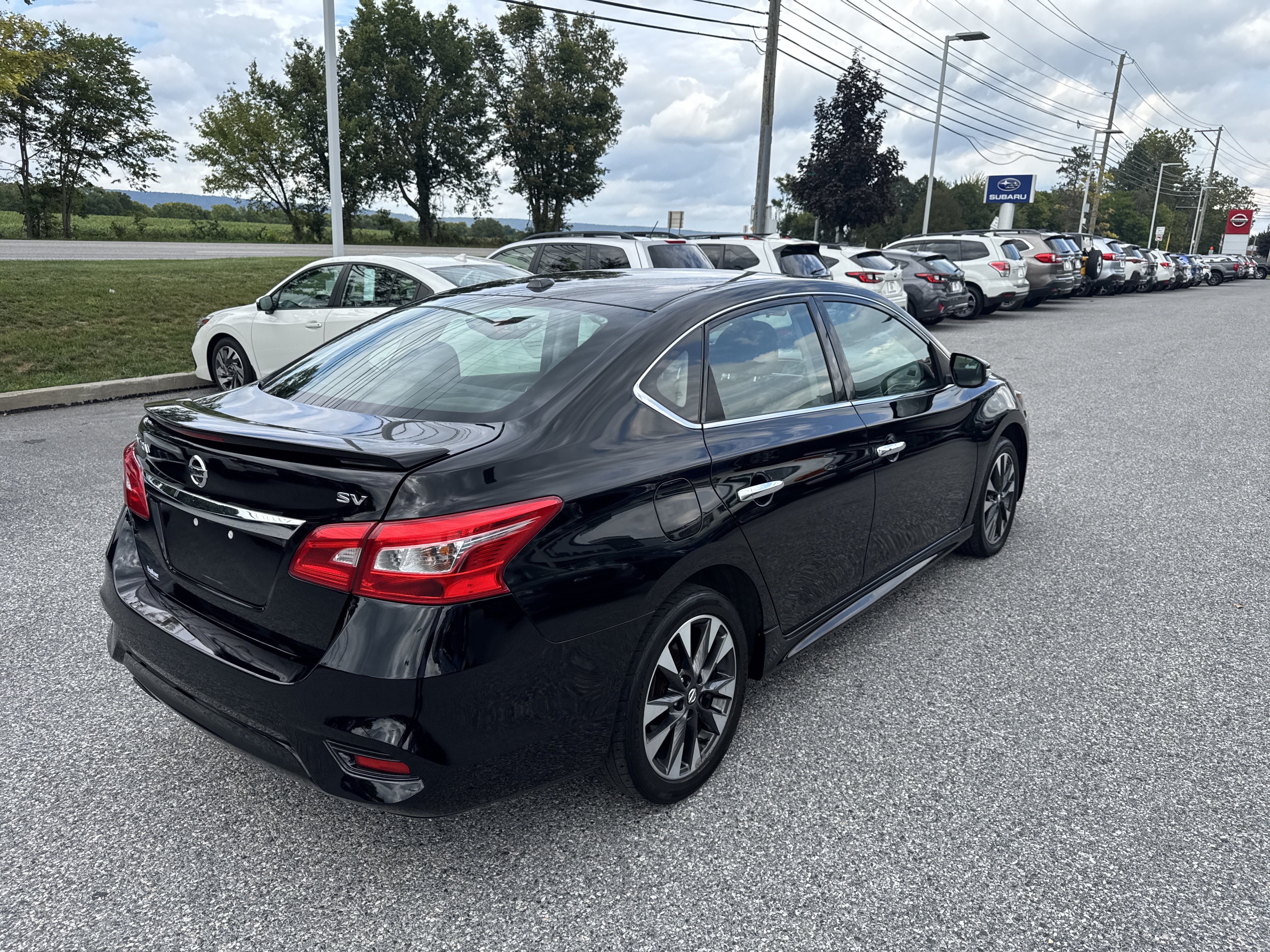 Used 2019 Nissan Sentra SR FWD image 30