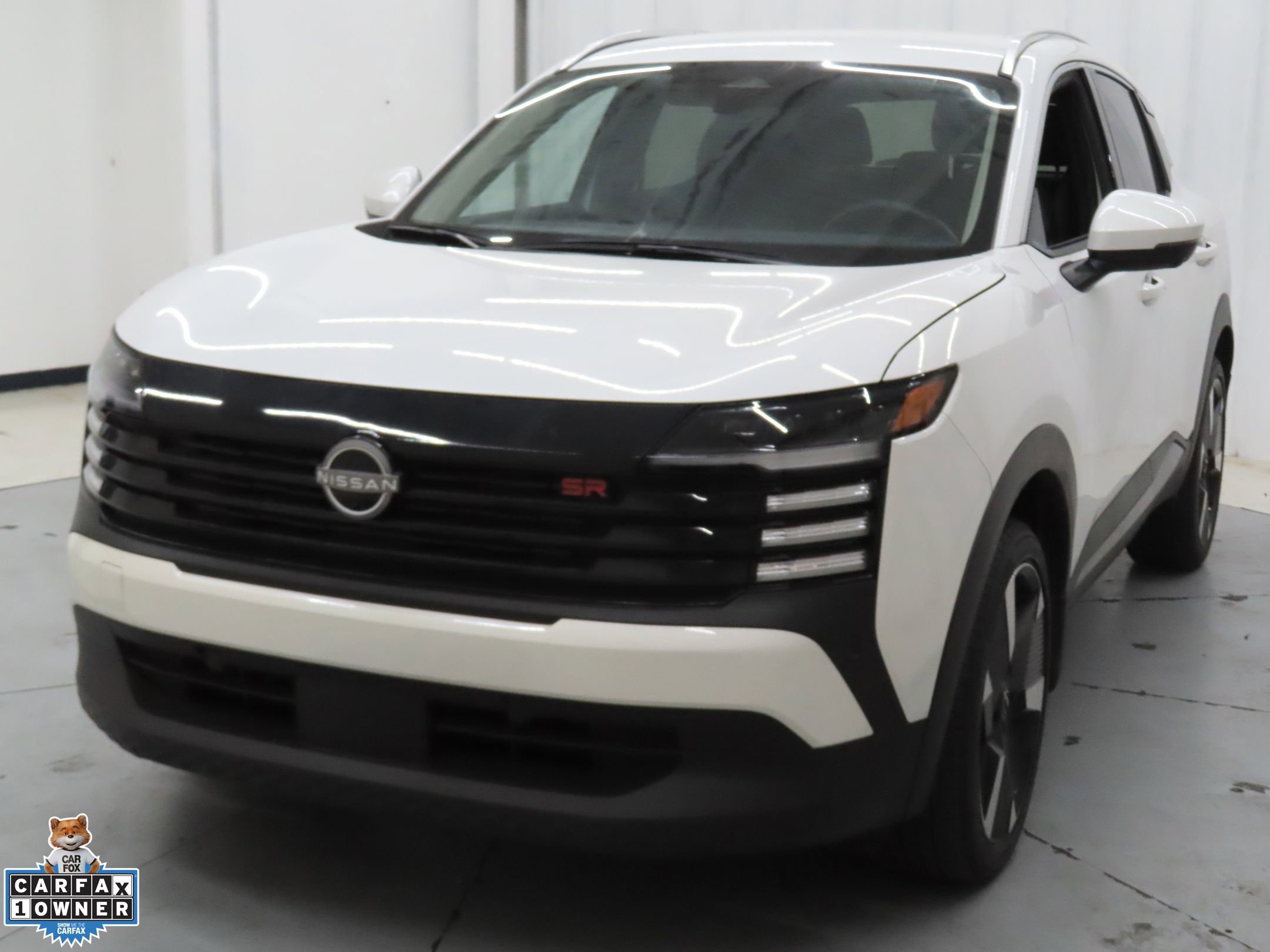 Used 2025 Nissan Kicks SR AWD/4WD image 8
