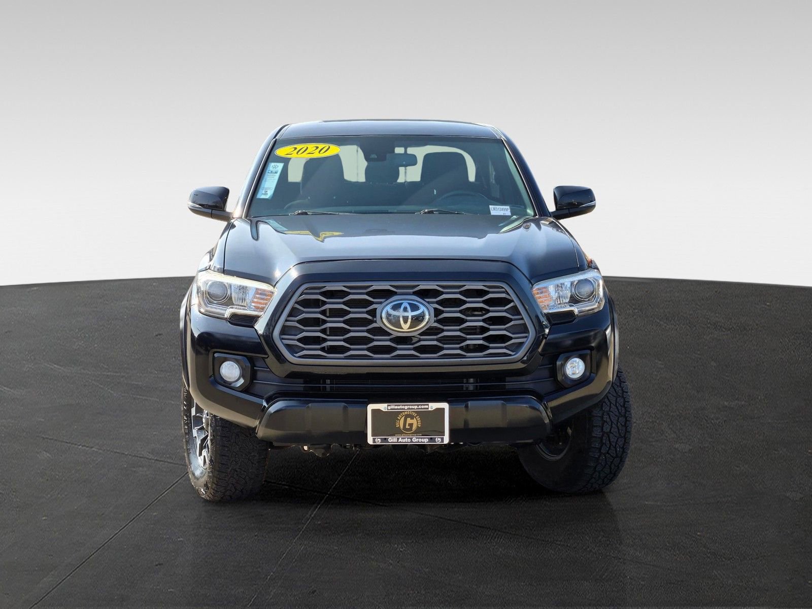 Used 2020 Toyota Tacoma TRD Off-Road image 3
