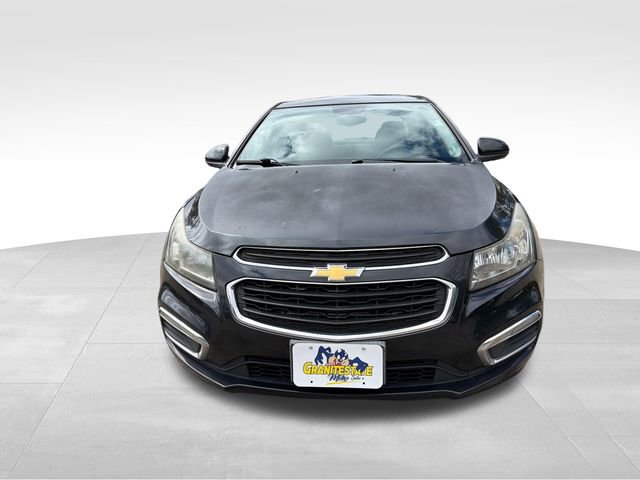 Used 2016 Chevrolet Cruze LT w/ Technology Package FWD image 8