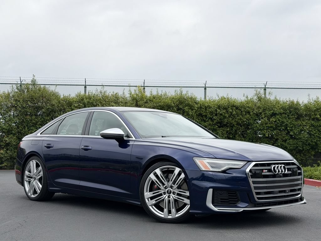 Used 2021 Audi S6 Premium Plus w/ S6 Executive Package AWD/4WD image 2