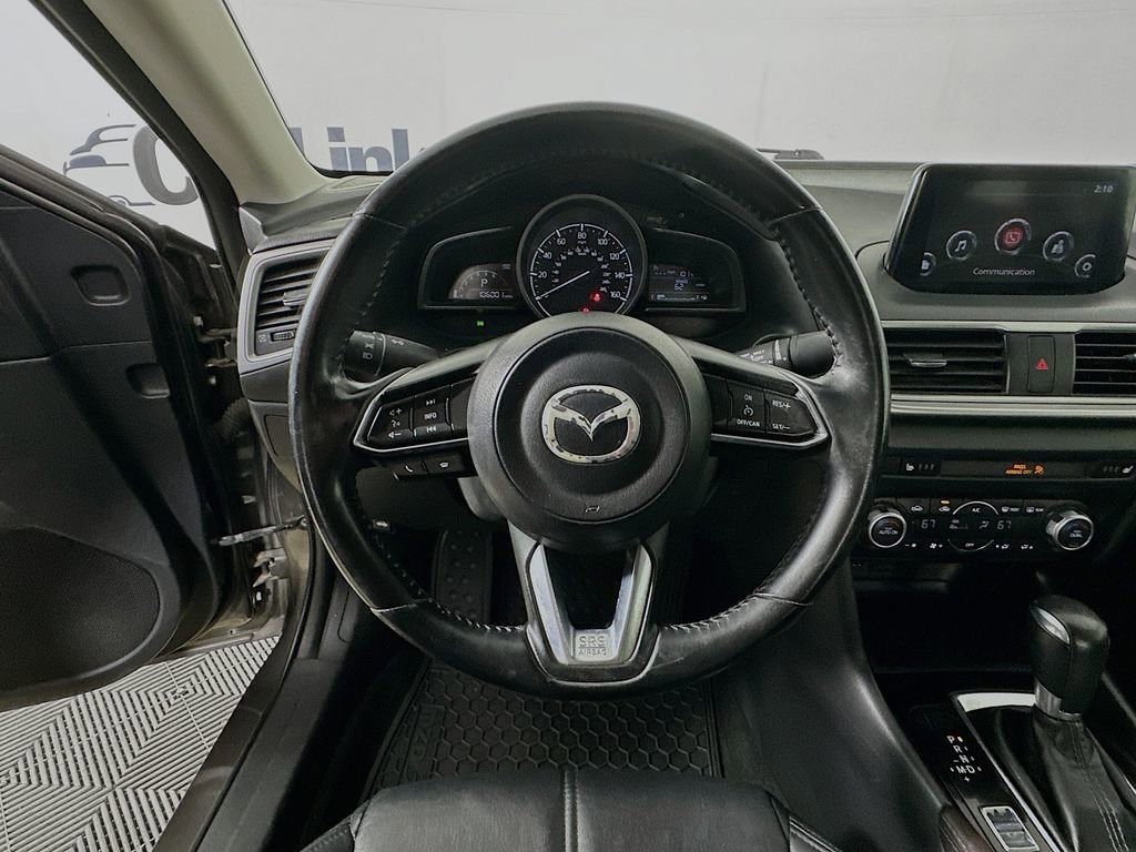 Used 2017 MAZDA MAZDA3 Touring FWD image 13