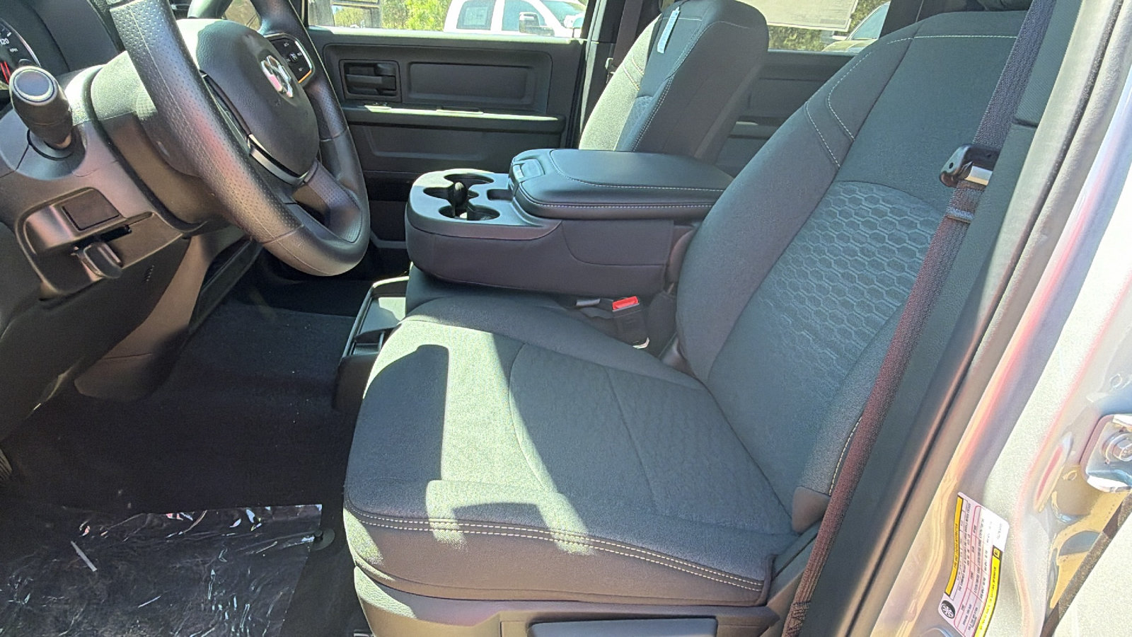 New 2026 RAM 2500 Tradesman AWD/4WD image 16