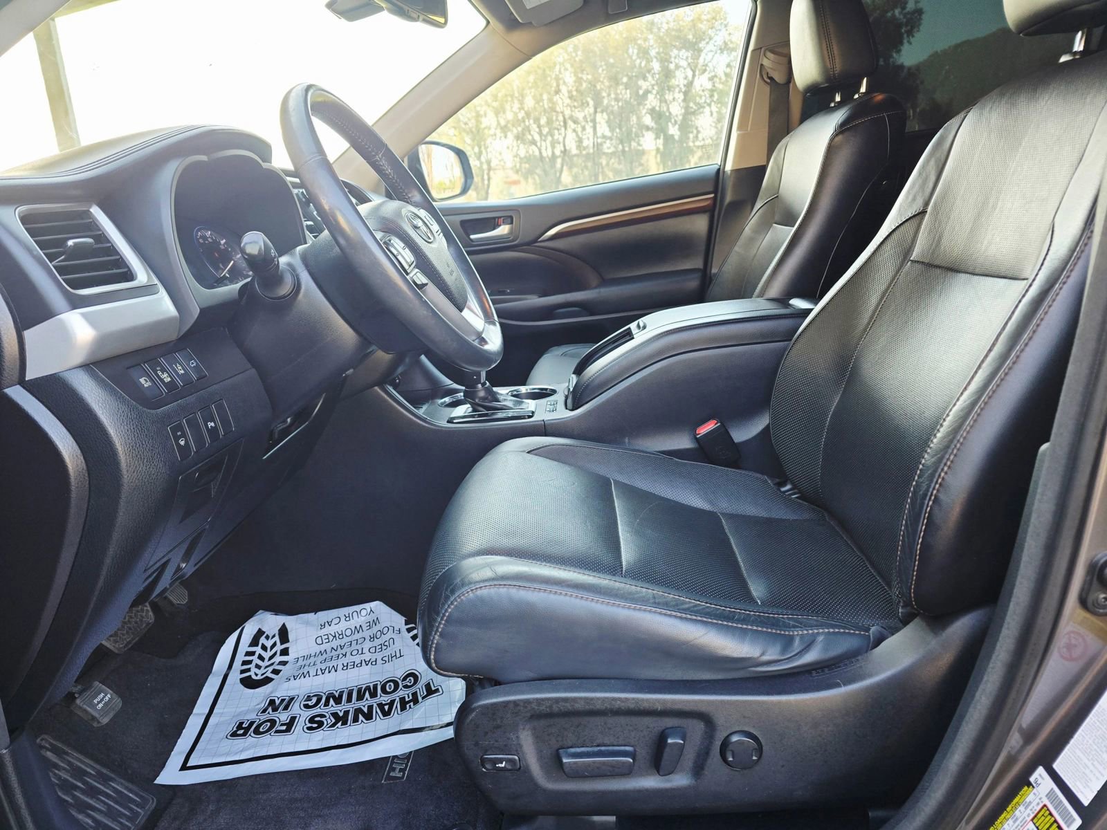 Used 2016 Toyota Highlander Limited image 13