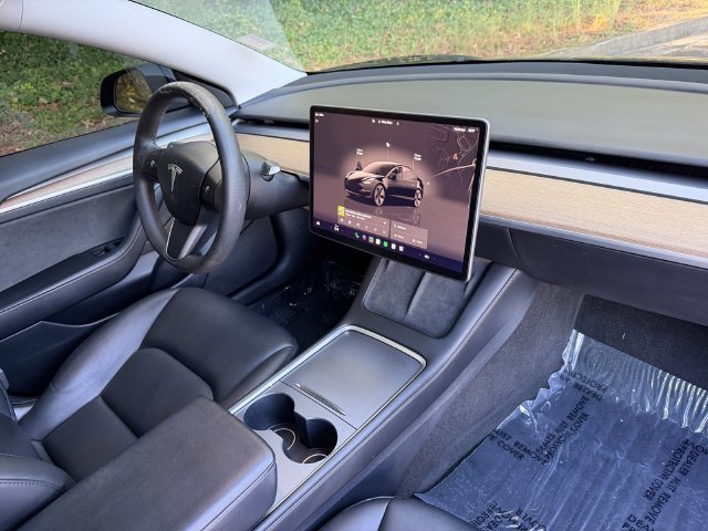 Used 2023 Tesla Model 3 Standard Range RWD image 33