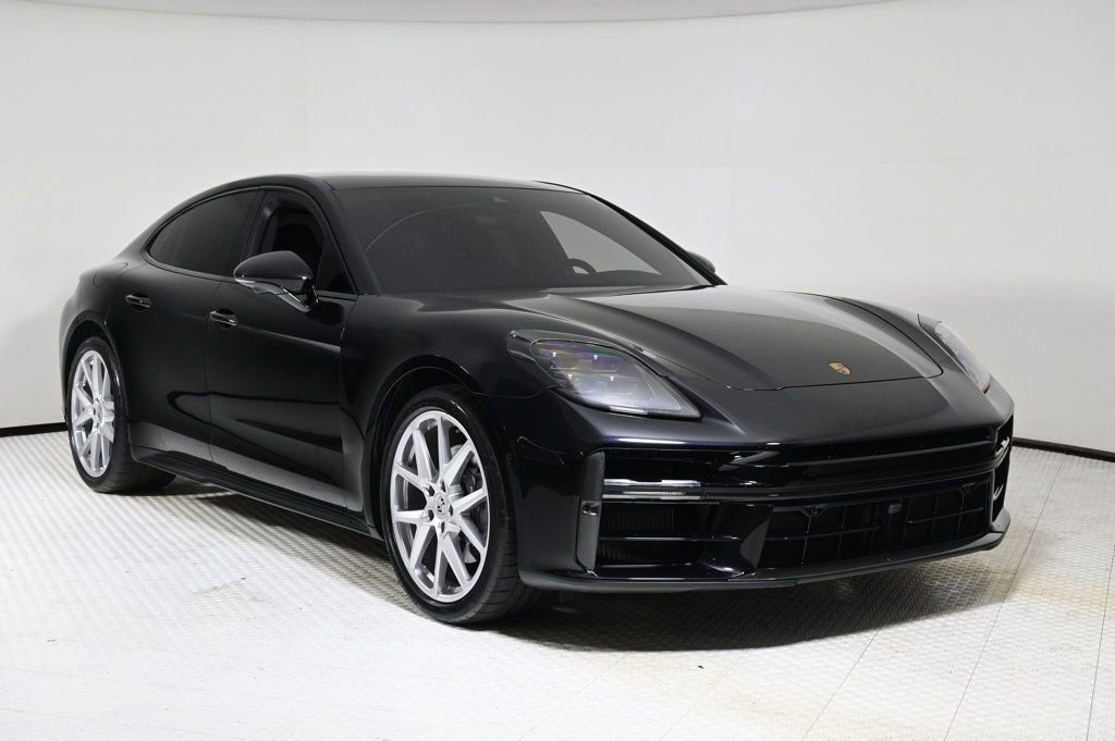 Certified 2025 Porsche Panamera 4 image 9