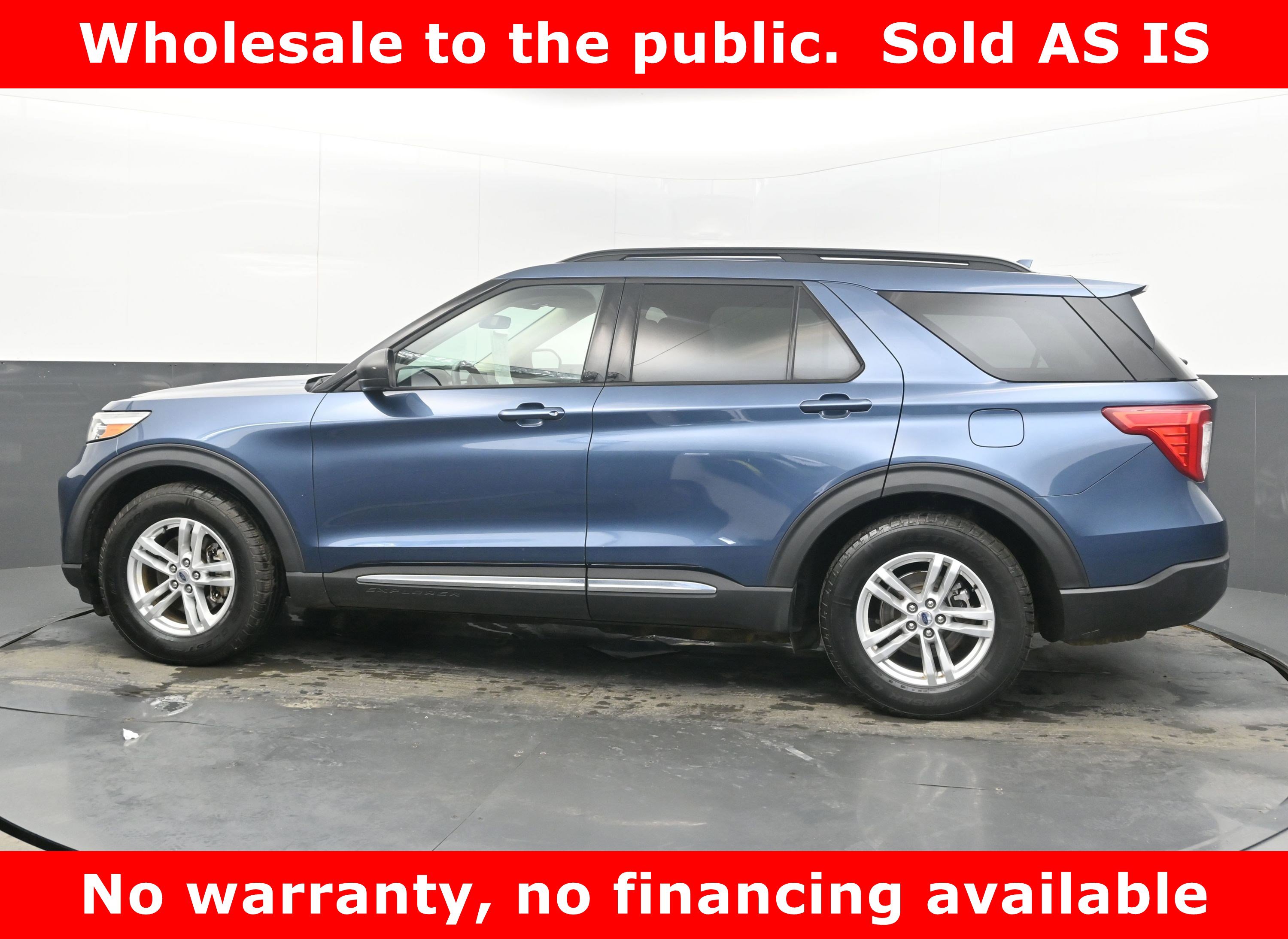 Used 2020 Ford Explorer XLT w/ Equipment Group 202A image 5