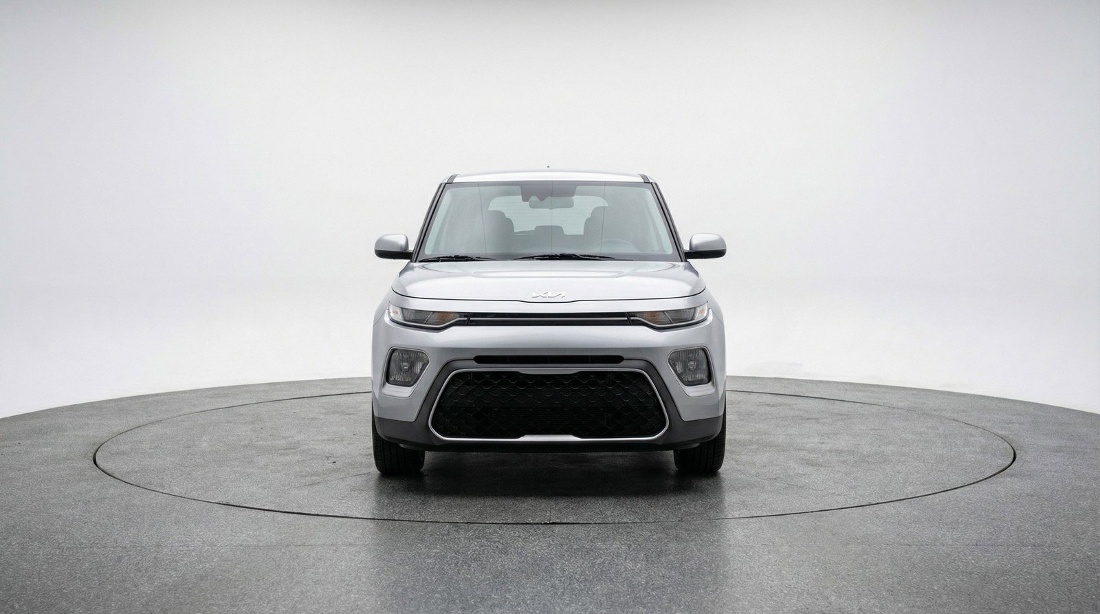Used 2025 Kia Soul LX w/ LX Technology Package FWD image 1