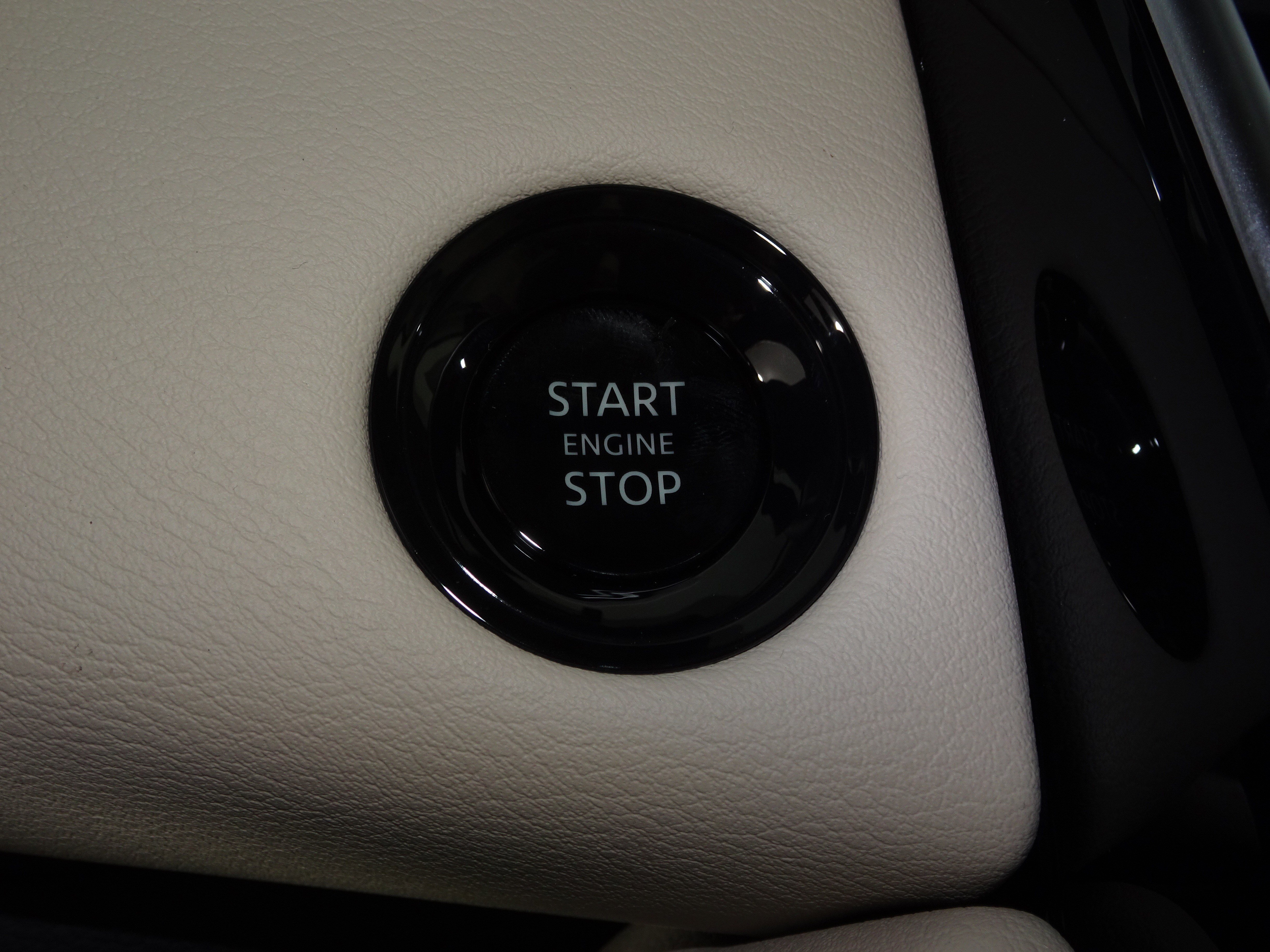 New 2026 Nissan Armada Platinum image 36