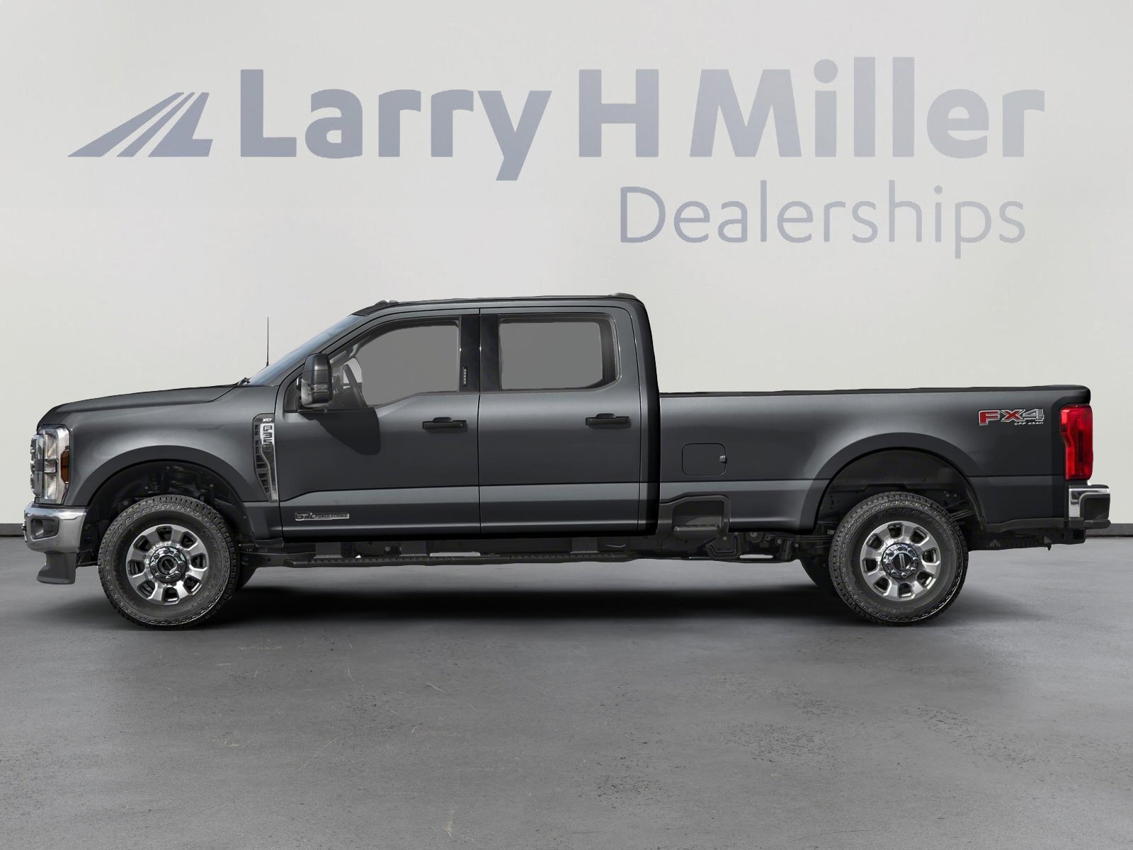 Used 2026 Ford F350 XLT w/ FX4 Off-Road Package AWD/4WD image 3
