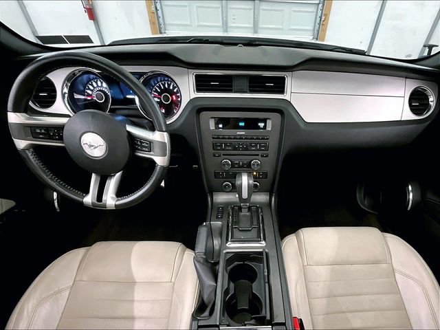 Used 2014 Ford Mustang Premium RWD image 14