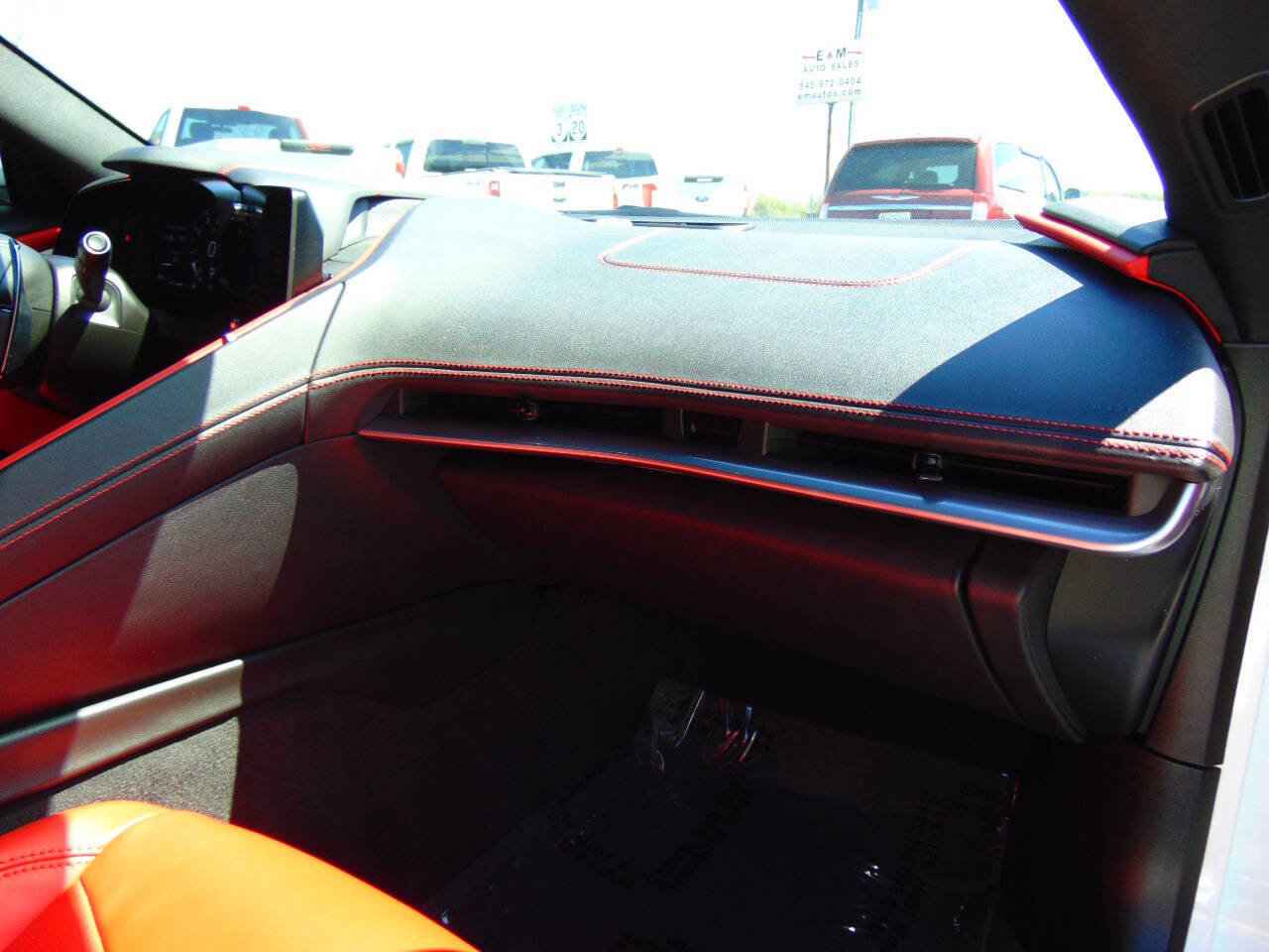 Used 2022 Chevrolet Corvette Stingray Preferred Cpe w/ Z51 Performance Package image 14