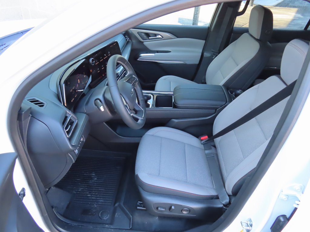 New 2026 Chevrolet Traverse LT image 19