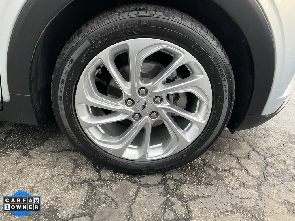 Used 2023 Chevrolet Bolt EUV LT image 71