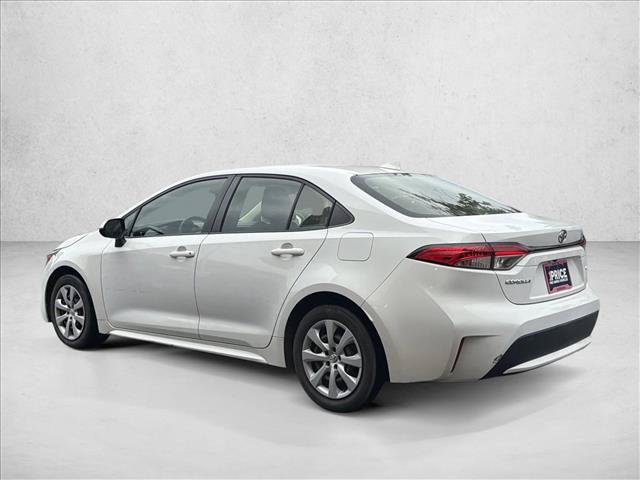 Used 2020 Toyota Corolla LE FWD image 7