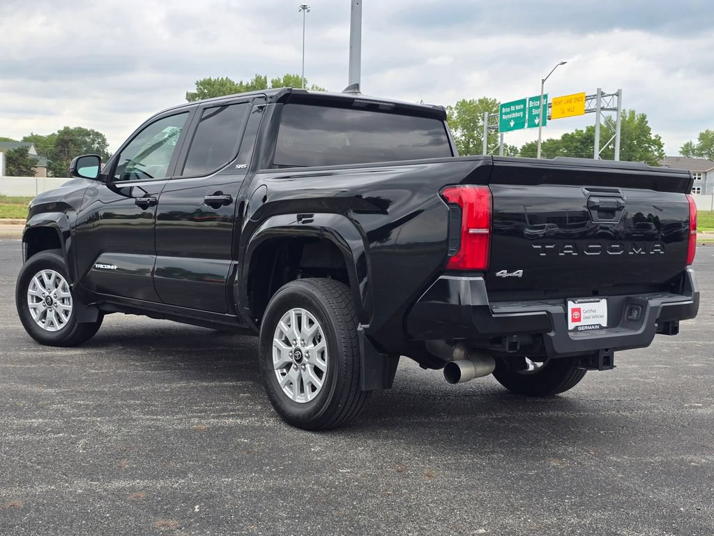 Certified 2024 Toyota Tacoma SR5 AWD/4WD image 14