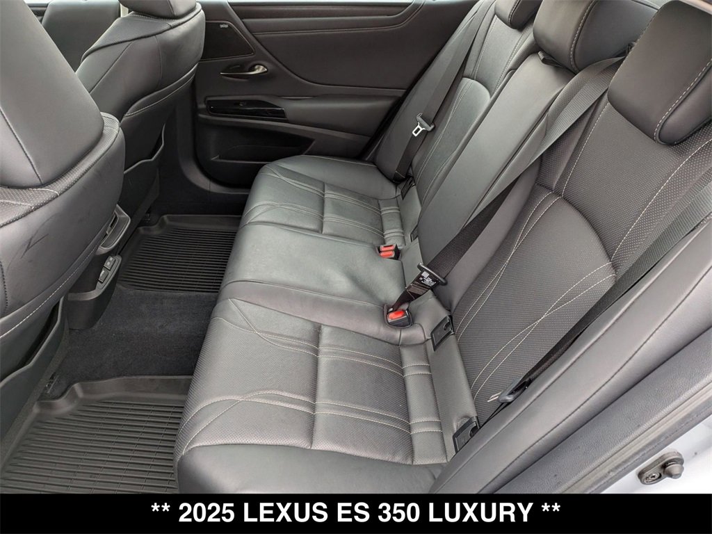 Used 2025 Lexus ES 350 Luxury w/ Accessory Package (Z2) image 4