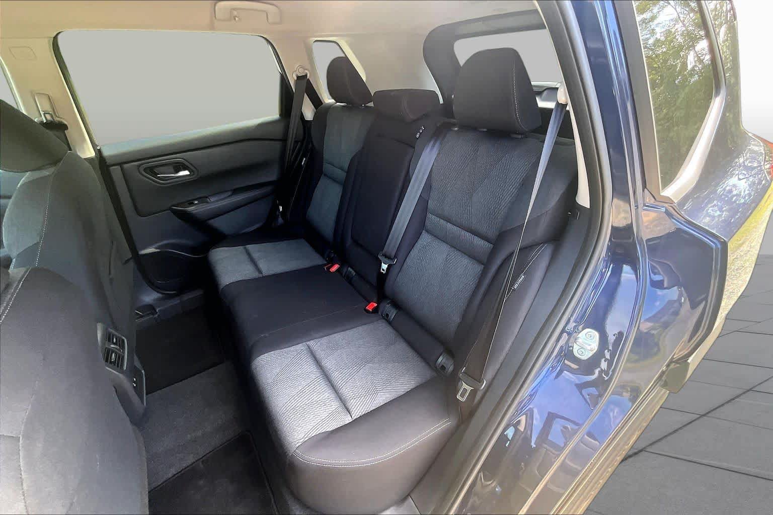 Used 2026 Nissan Rogue SV AWD/4WD image 20