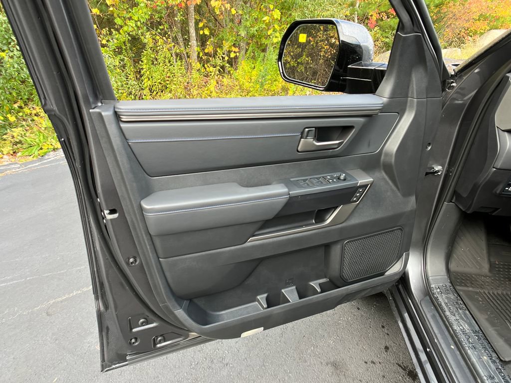 New 2026 Toyota Tundra Platinum image 11