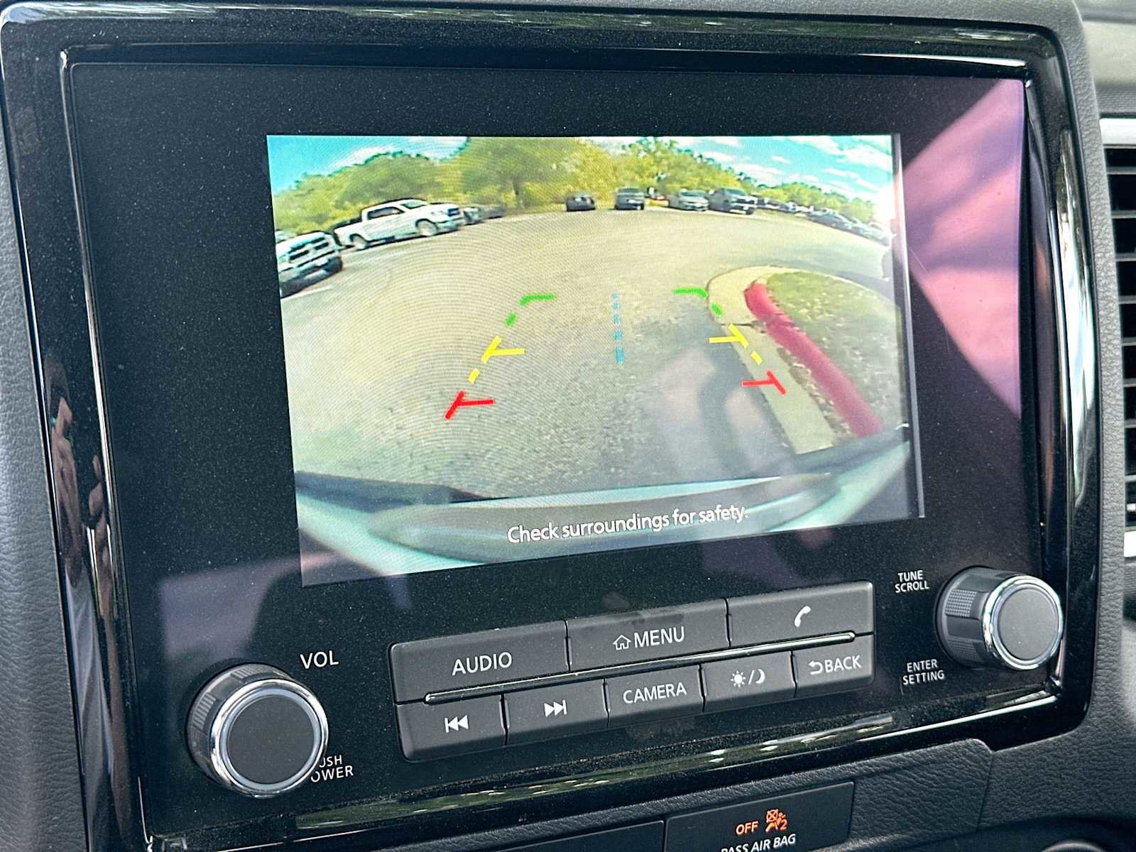 Used 2022 Nissan Frontier SV image 20