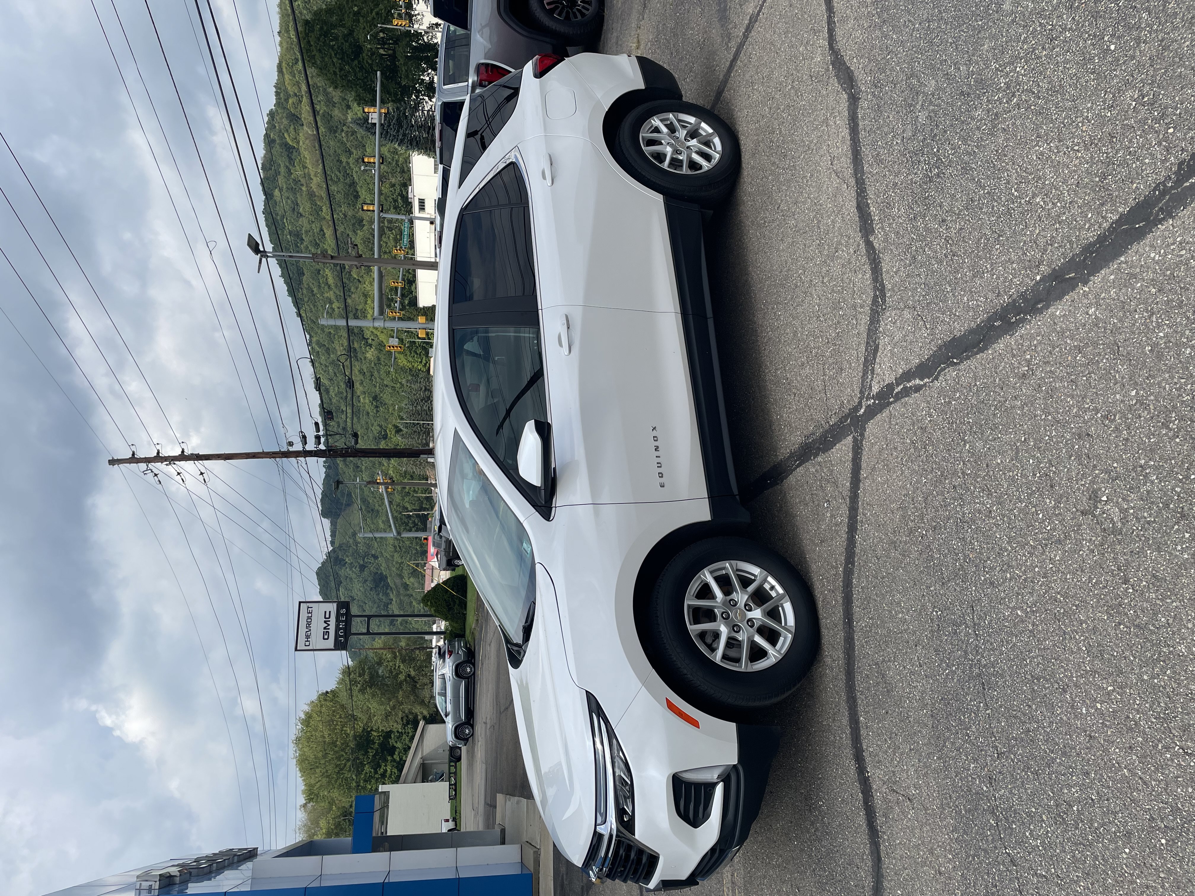 Used 2024 Chevrolet Equinox LT