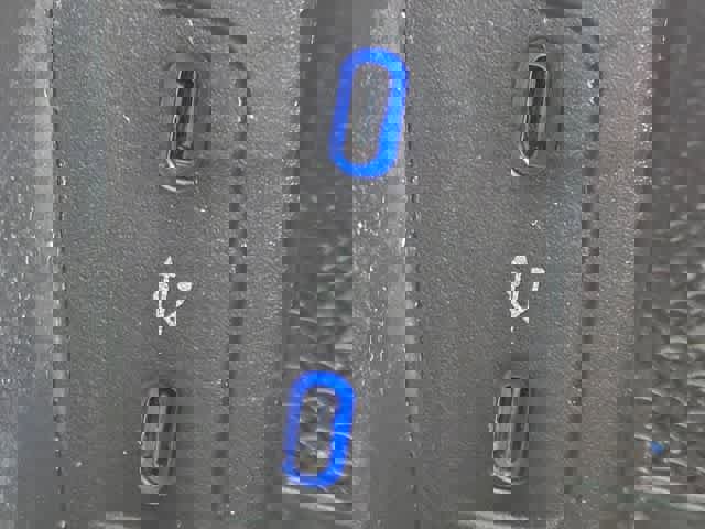 Used 2023 Mercedes-Benz EQS 450+ 4MATIC SUV image 33