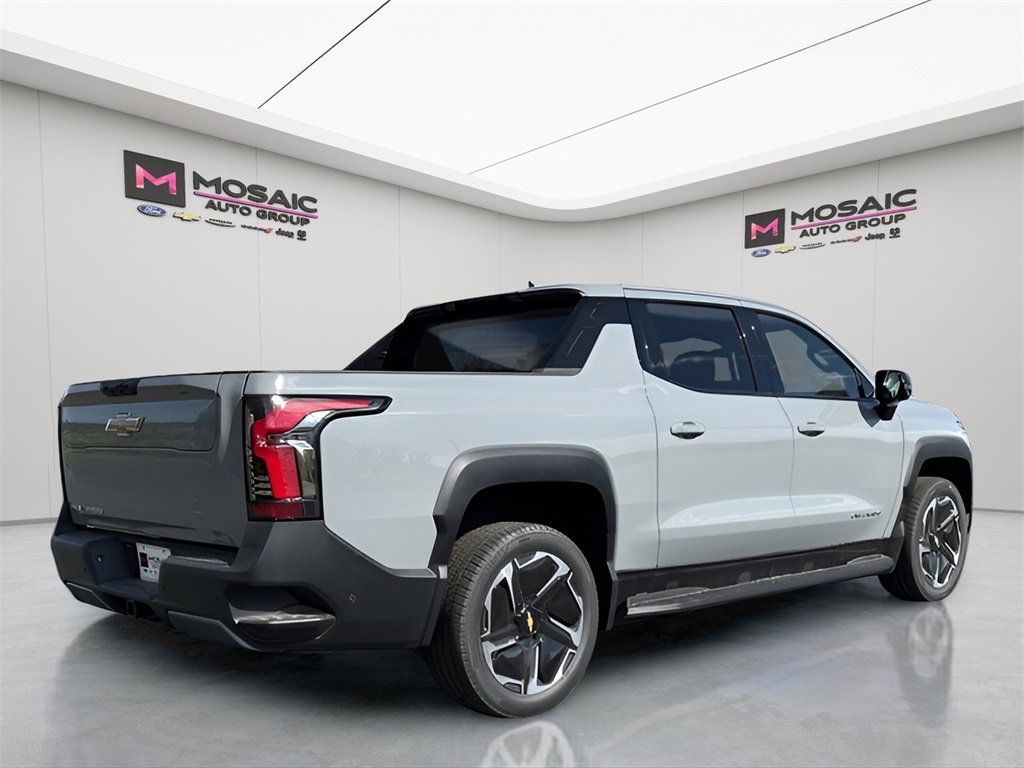 New 2026 Chevrolet Silverado EV LT w/ Premium Package image 7