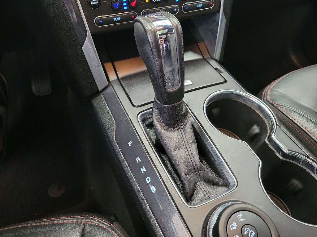 Used 2017 Ford Explorer Sport w/ Equipment Group 401A AWD/4WD image 31