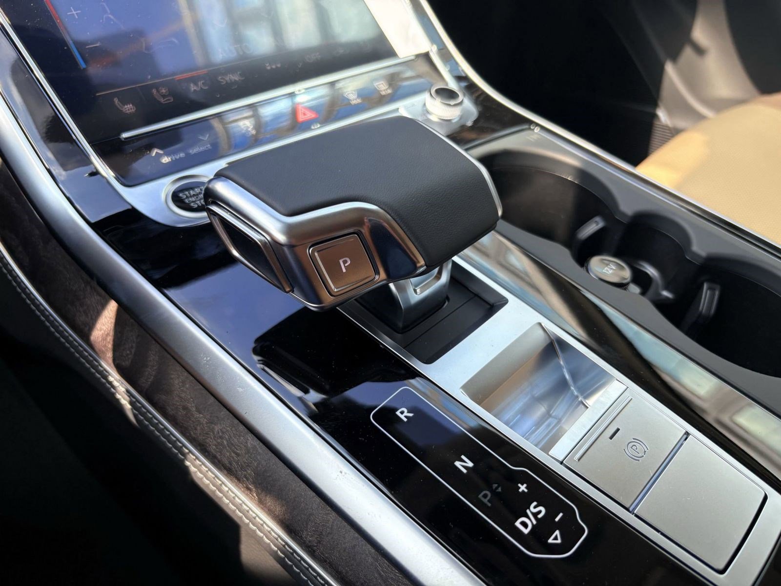 New 2025 Audi Q7 3.0T Premium Plus image 17