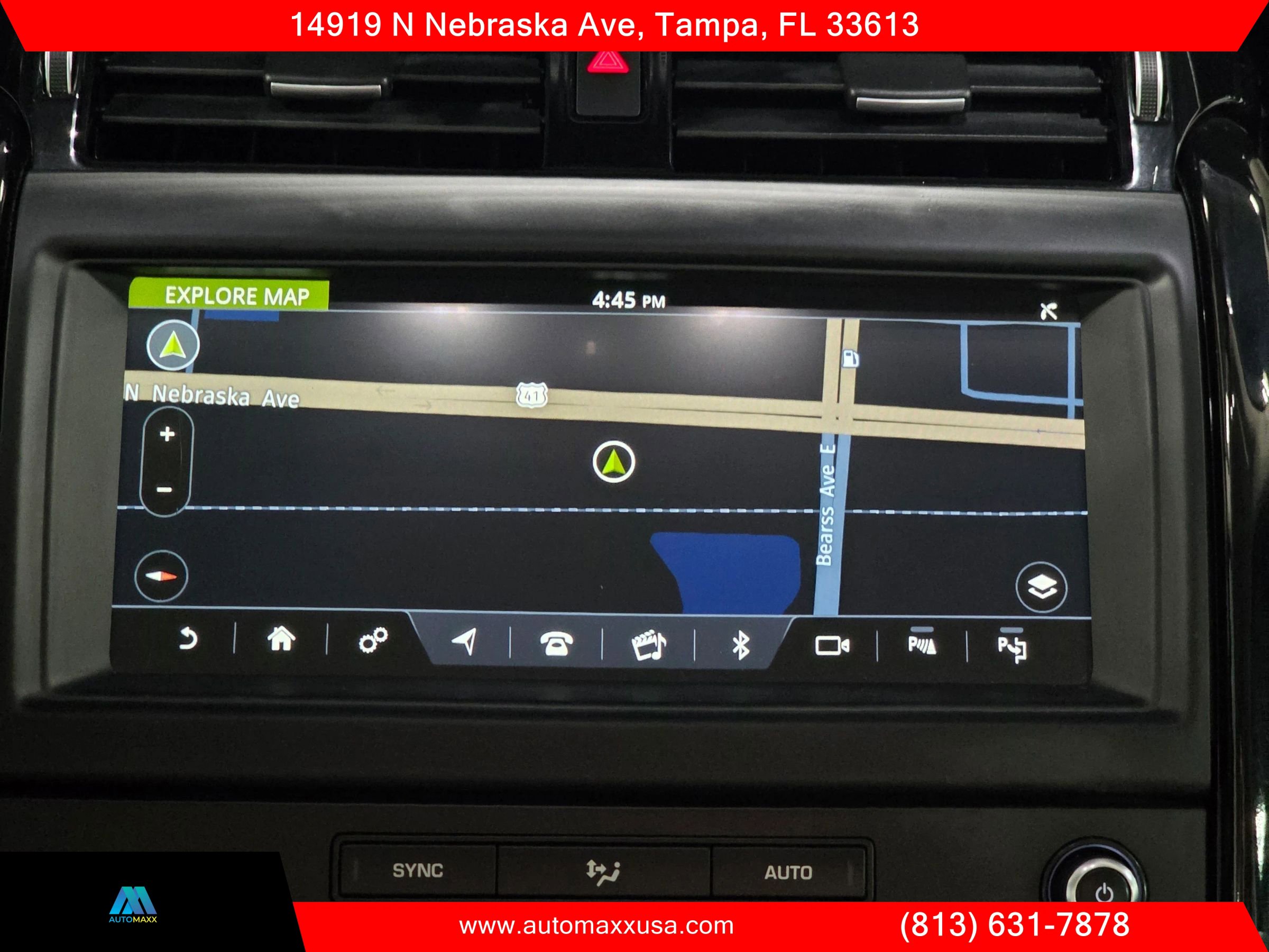 Used 2019 Land Rover Discovery SE AWD/4WD image 19