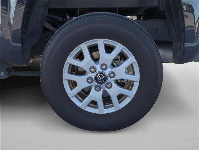 Certified 2025 Toyota Tacoma SR5 image 9