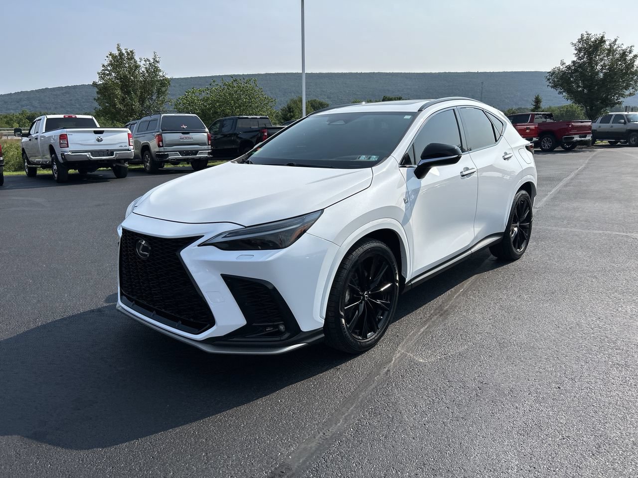 Used 2023 Lexus NX 350 F Sport AWD/4WD image 3